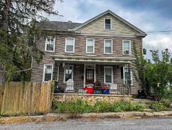 Pre-foreclosure in  BRIDGE ST Huntingdon, PA 16652