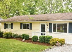 Pre-foreclosure in  HOLLY DR Mentor, OH 44060