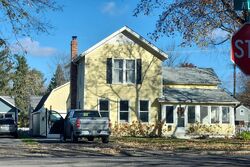 Pre-foreclosure in  ATLANTIC ST Milford, MI 48381