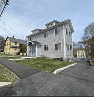 Pre-foreclosure in  WOODWARD AVE Quincy, MA 02169