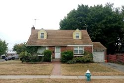  Albany St, Elmont NY