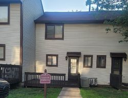 Pre-foreclosure Listing in WOODWARD AVE APT B EAST HAVEN, CT 06512