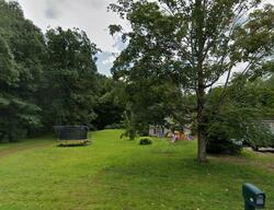 Pre-foreclosure in  HEDDING RD Epping, NH 03042