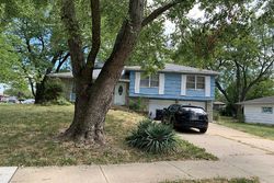 Pre-foreclosure in  MANCHESTER AVE Kansas City, MO 64138