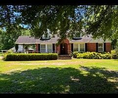 Pre-foreclosure in  HIGHWAY 50 W West Point, MS 39773
