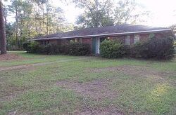 Pre-foreclosure in  BLOSSOM LN Vicksburg, MS 39180