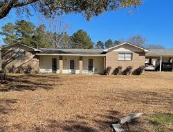 Pre-foreclosure in  S SIWELL RD Byram, MS 39272