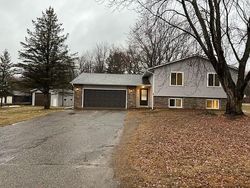 Pre-foreclosure in  3RD ST NE Andover, MN 55304