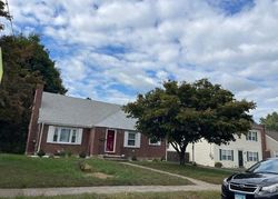 Pre-foreclosure in  EDDY GLOVER BLVD New Britain, CT 06053