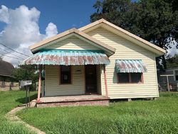 Pre-foreclosure in  WALTON ST New Iberia, LA 70560