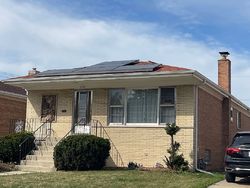 Pre-foreclosure in  EXCHANGE AVE Calumet City, IL 60409