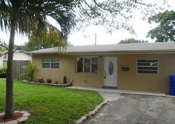 Pre-foreclosure in  N 65TH AVE Hollywood, FL 33024