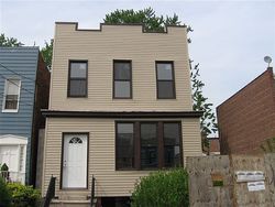 Pre-foreclosure in  E 222ND ST Bronx, NY 10467