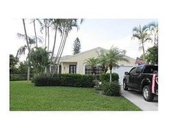 Pre-foreclosure in  COURTNEY CIR Boynton Beach, FL 33472