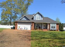 Pre-foreclosure in  PLEASANT RIDGE LOOP Sylacauga, AL 35150