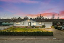 Pre-foreclosure in  17TH ST Olivehurst, CA 95961