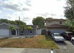 Pre-foreclosure in  VENTNOR I # I Deerfield Beach, FL 33442