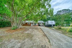 Pre-foreclosure in  ARIZONA DR NE Fort Walton Beach, FL 32548