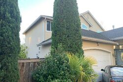 Pre-foreclosure in  156TH PL SE Kent, WA 98042