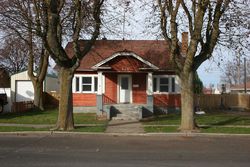 Pre-foreclosure in  E 7TH AVE Ritzville, WA 99169