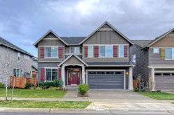 Pre-foreclosure in  GREENWOOD PL E Bonney Lake, WA 98391