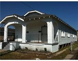 Pre-foreclosure in  DESLONDE ST New Orleans, LA 70117