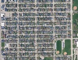 Pre-foreclosure in  E BARNARD AVE Cudahy, WI 53110