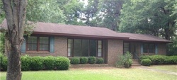 Pre-foreclosure in  LAKEVIEW DR Valdosta, GA 31602