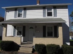 Pre-foreclosure in  OAK ST Pittsburgh, PA 15239