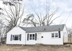 Pre-foreclosure in  ELAINE RD Columbus, OH 43227