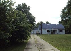 Pre-foreclosure in  N 5TH ST Niles, MI 49120