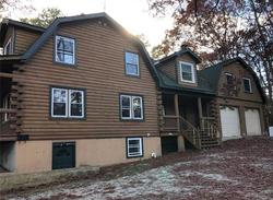 Pre-foreclosure in  CONNETQUOT AVE Central Islip, NY 11722