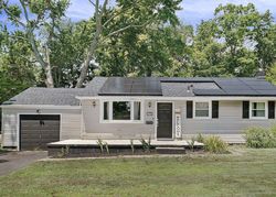  Hill Dr, Clementon NJ