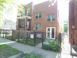 Pre-foreclosure in  N RIDGEWAY AVE Chicago, IL 60624