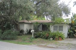 Pre-foreclosure in  NW 7TH AVE Fort Lauderdale, FL 33311