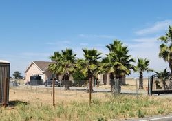 Pre-foreclosure in  AVENUE 18 Madera, CA 93637