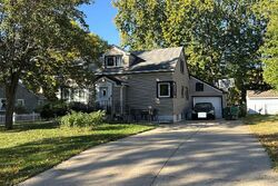 Pre-foreclosure in  OREGON AVE S Minneapolis, MN 55426