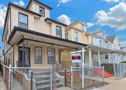 Pre-foreclosure in  130TH ST South Richmond Hill, NY 11419