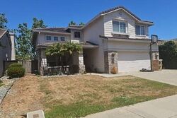 Pre-foreclosure in  ALBERTON PL Elk Grove, CA 95624