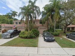 Pre-foreclosure in  W HARMONY LAKE CIR Fort Lauderdale, FL 33324