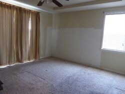 Pre-foreclosure in  CACHE AVE Manteca, CA 95337