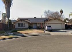 Pre-foreclosure in  KENWOOD DR Lemoore, CA 93245