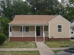 Pre-foreclosure in  RICHMOND AVE Portsmouth, VA 23704