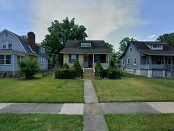Pre-foreclosure in  RIDGEWOOD AVE Baltimore, MD 21215