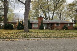 Pre-foreclosure in  WALNUT ST Port Huron, MI 48060