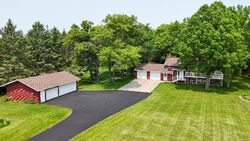 Pre-foreclosure in  25TH ST NE Sauk Rapids, MN 56379