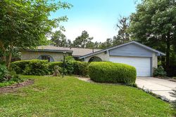 Pre-foreclosure in  ENCHANTED TIMBERS DR Humble, TX 77346