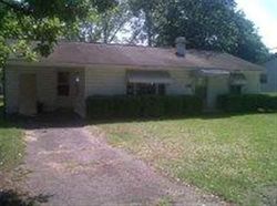 Pre-foreclosure in  DEMETREE DR Warner Robins, GA 31093