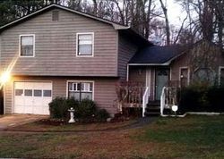 Pre-foreclosure in  PEPPERWOOD LN Stone Mountain, GA 30087