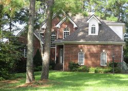 Pre-foreclosure in  KNOTTS HILL PL Knightdale, NC 27545